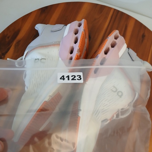 On Running Cloudnova Flux Women's Running Shoes Sneakers White Pink 6.5 - Picture 9 of 9